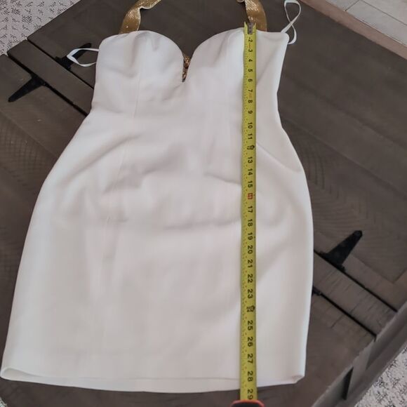 Cache 90s Ivory Mini Halter Cocktail Dress Plunge Gold Beaded Neckline Sz 6 - Picture 16 of 16